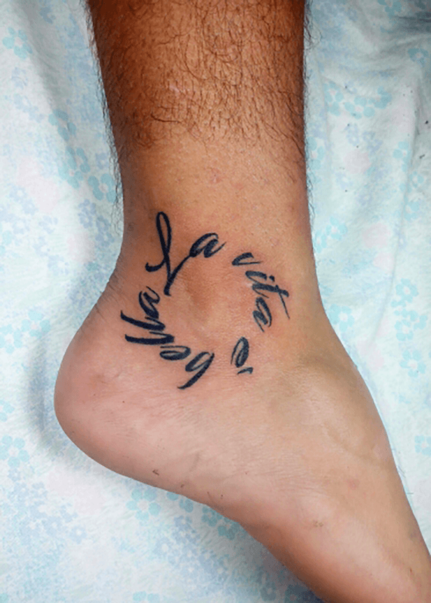 Tattoo Lettering: La vita è bella